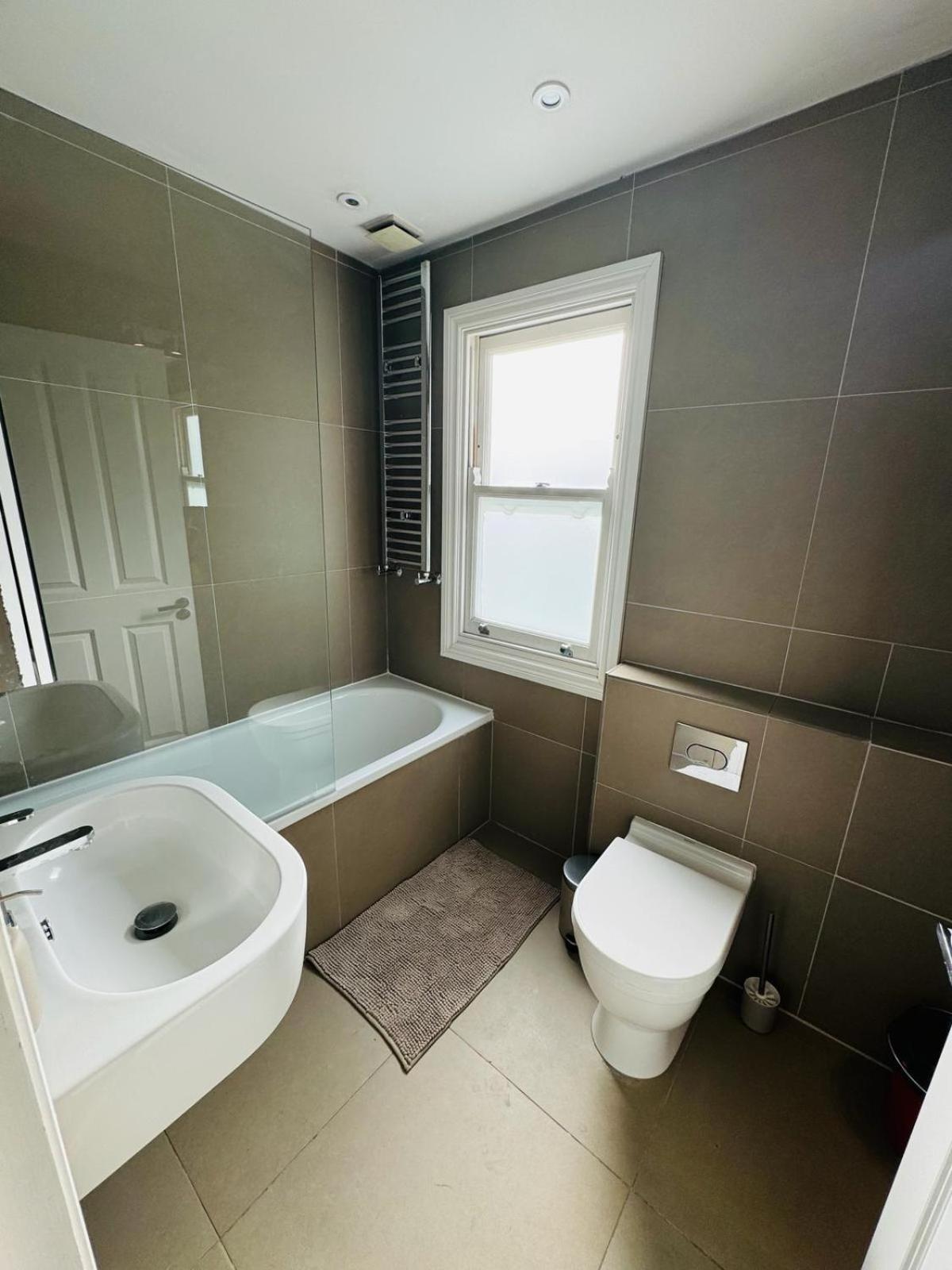 Stunning Flat In Chiswick Apartment London Ngoại thất bức ảnh