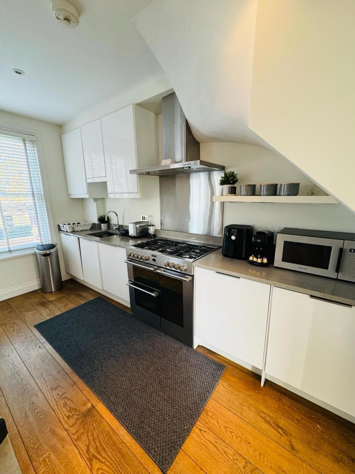Stunning Flat In Chiswick Apartment London Ngoại thất bức ảnh
